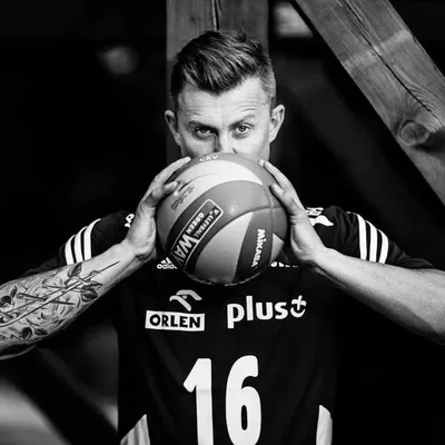 Krzysztof "IGŁA" Ignaczak profile