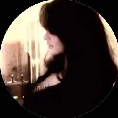 𝓡𝓮𝓶𝓪 Instagram profile photo