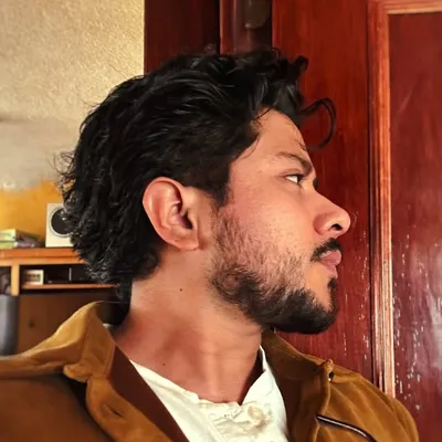 Israel Juárez T. profile