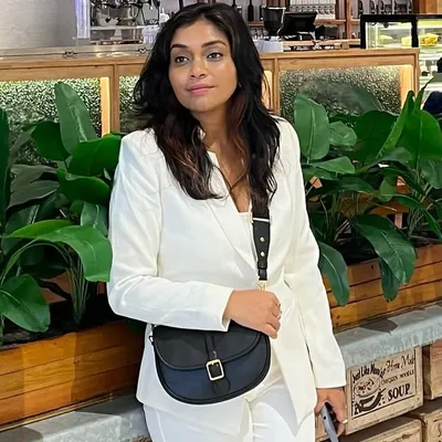 বর্ণিনী 🧿 profile