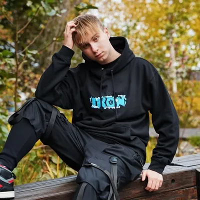 LUKY IKON profile