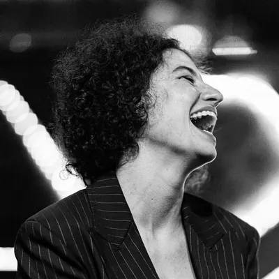 ilana glazer profile
