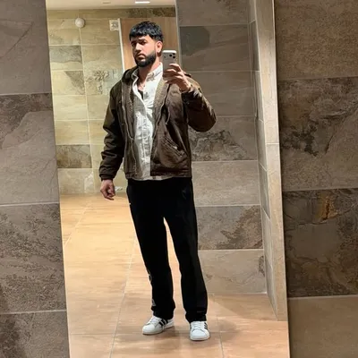 Lavi Pahwa profile