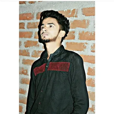 Ilyas Khan profile
