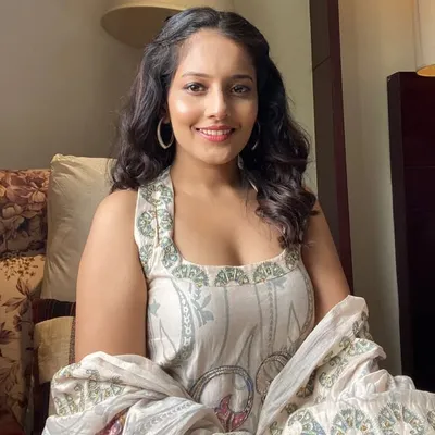Queen .D. Chandaliya profile