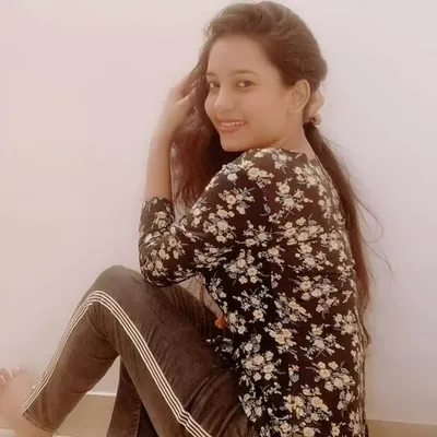 Divya Thakur profile