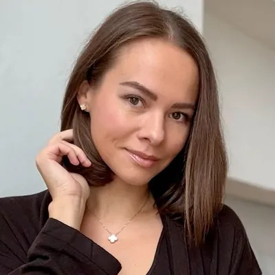 Ксения Прохорова • Travel & Lifestyle profile