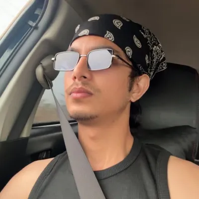 R a s h i d profile