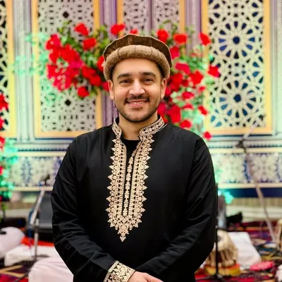 Waqar Khan profile