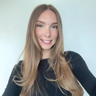 Alyssa Lynne profile
