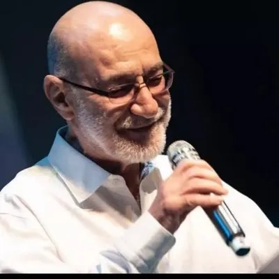 Siavash Ghomayshi (fan page) profile