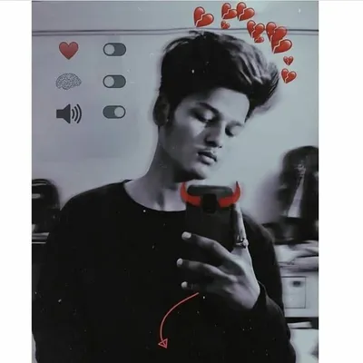 MR _ ALONE ⛱ profile