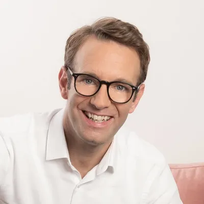 Peter Imhof profile