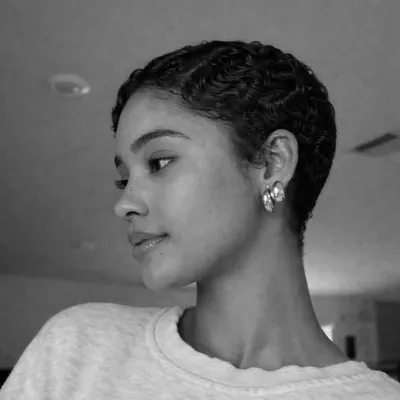 Kayla Phillips profile