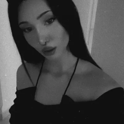 KIANA👾 profile