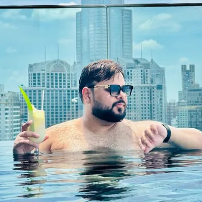 'Shadab Siddiqui ๐ profile