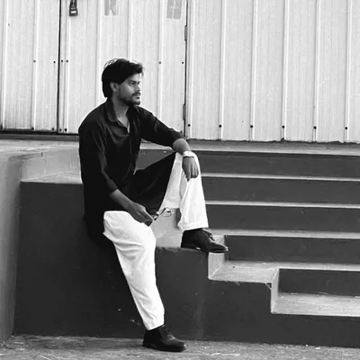 Monish Ahmad profile