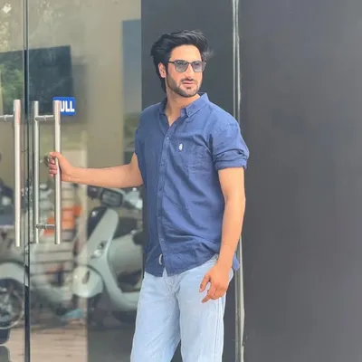 Raheel Bhat profile