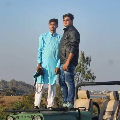 imran_manek_&_amirul_umretiya profile