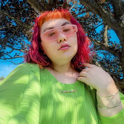 Sarah🌈 Thrift Colorfully profile