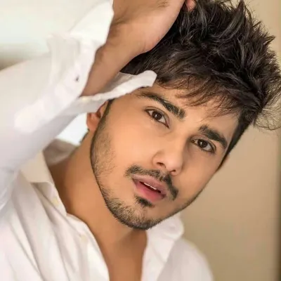 Sunny Chopra fan page profile