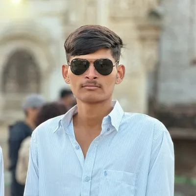 Suresh Vishnoi profile