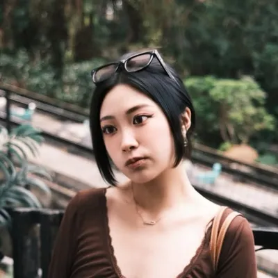 Phoebe profile