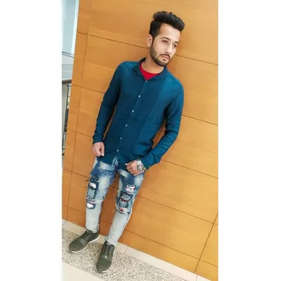 Uzer Khan profile