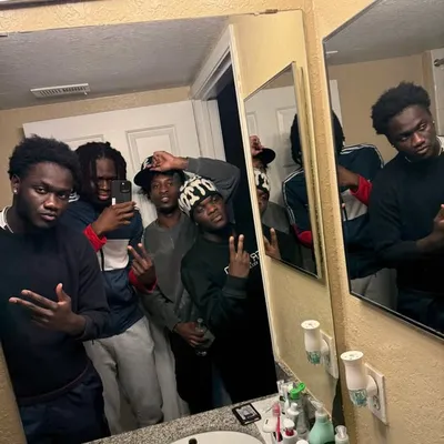 InTheStu profile