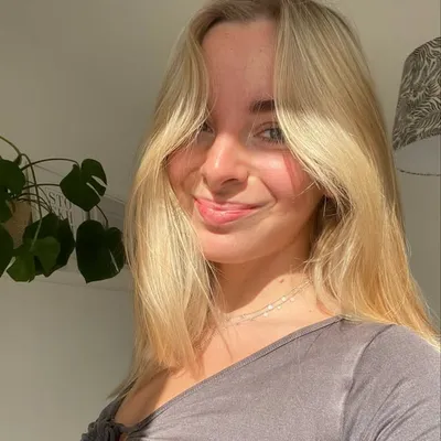 Alina Sophie profile