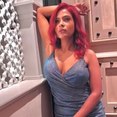 Nandini Deb profile