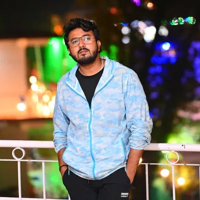 Akaash🎭pandey profile