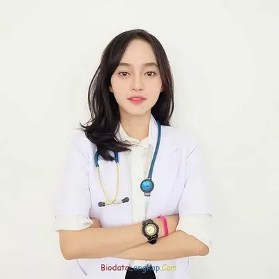 Dokter Indah Kusuma profile