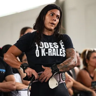 Índia Armelau profile