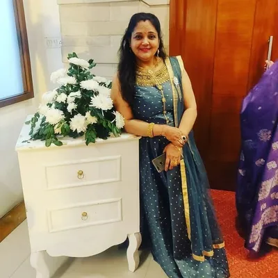 Poonam Chaturvedi profile