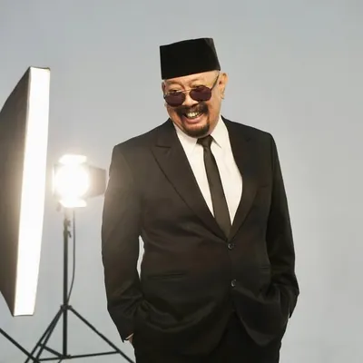 INDRO WARKOP profile