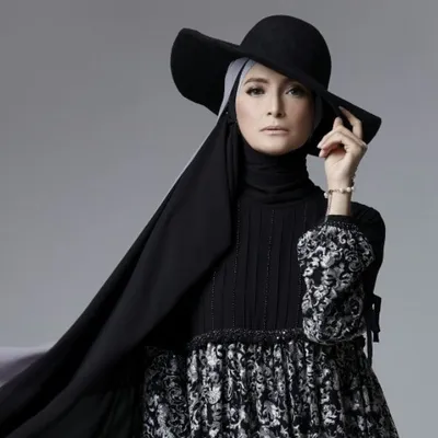 Inneke Koes Herawati profile