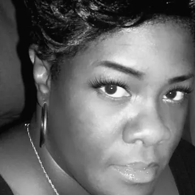 Niobia Bryant aka Meesha Mink profile