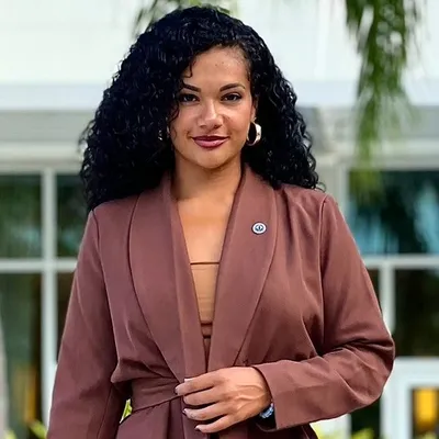 Anissa Abidallah • Wellness & Embodiment Coach for Women profile