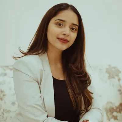 Praneet Kaur profile