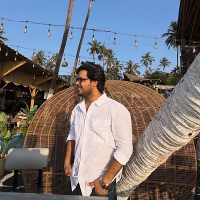 Abhay Sharma / Explorer/ traveler ✈️ profile