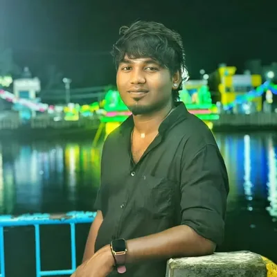 ✨️__நவீன்__✨️ profile