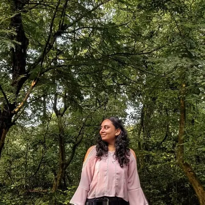 Urvi Shah profile