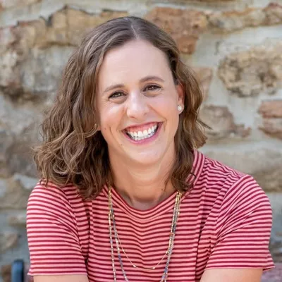 Lauren Gaines | Inspired Motherhood profile