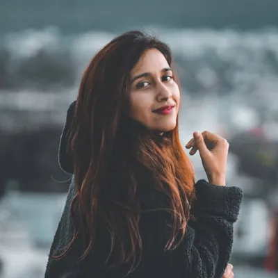 Sonam Khera profile