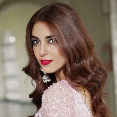 Pakistani Celebrities ✨ profile