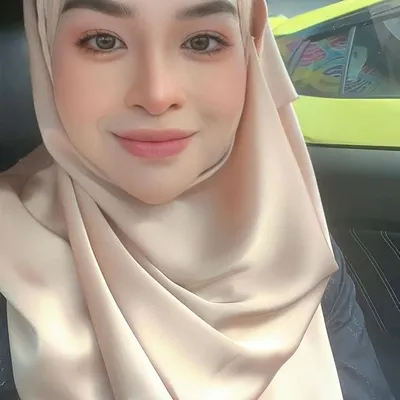 Intan Azizan profile