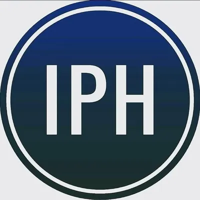 International photography hub profile