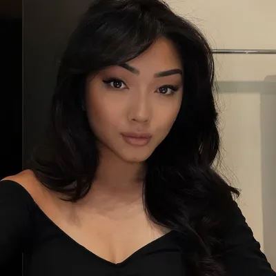 Dee Alfaro profile