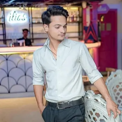 Giri Pawan profile